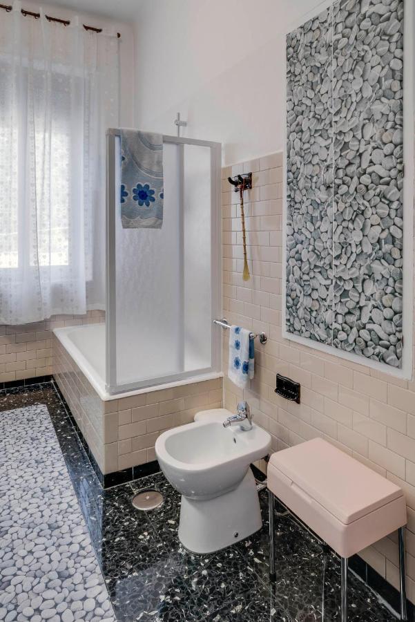 Sentirsi A Casa, Lontano Da Casa-Feel At Home Away From Home Caronno Pertusella Extérieur photo